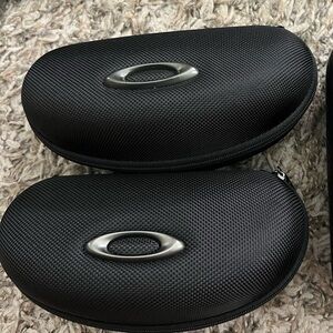 Oakley Cases